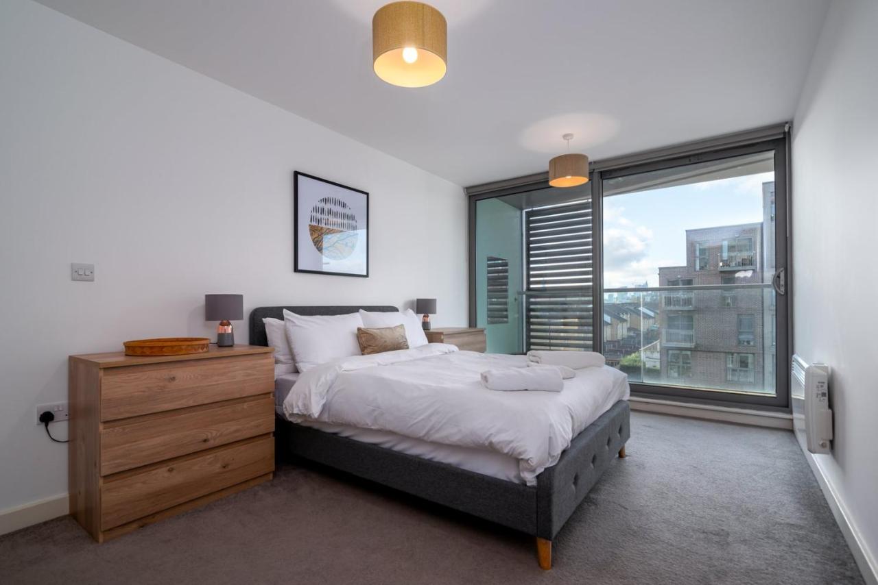 B&B London - GuestReady - Cityscape Delight with Canal View - Bed and Breakfast London