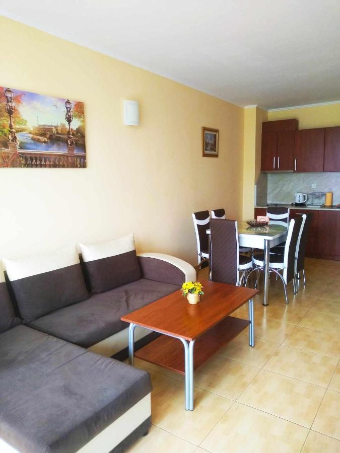 B&B Sunny Beach - Apartment in Central Plaza - Bed and Breakfast Sunny Beach