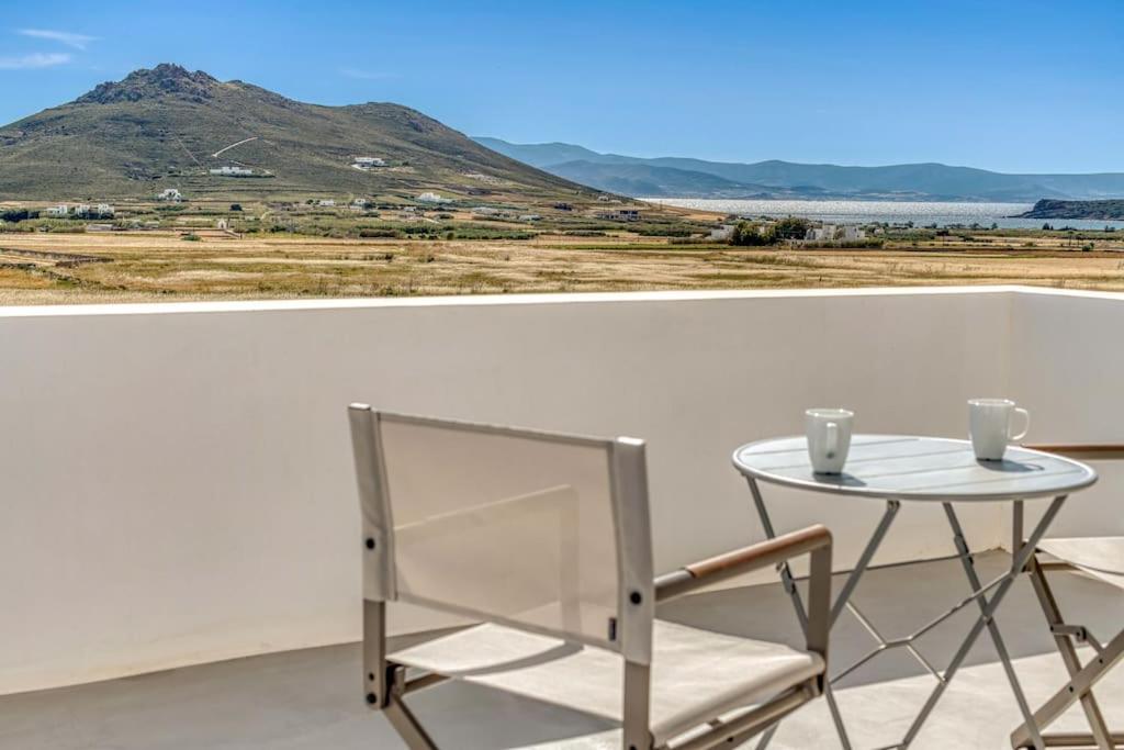Paros Sea View Eco - Aetherian Ciel Villas, Ploto - B&B