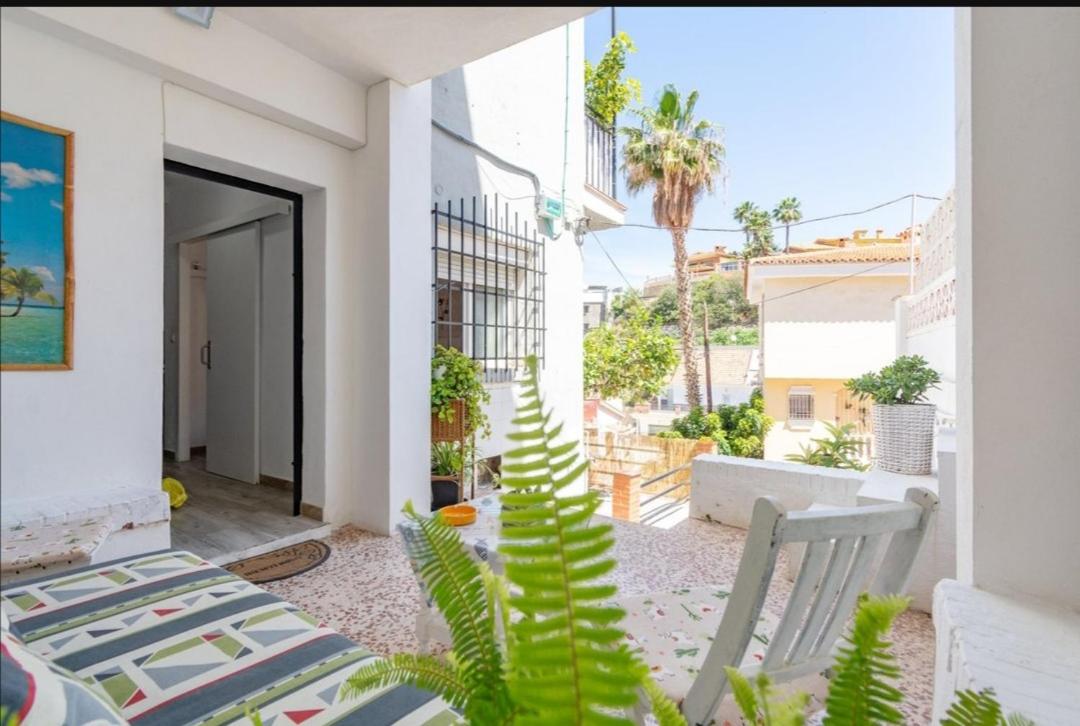 Málaga MONTE DORADO - B&B Málaga