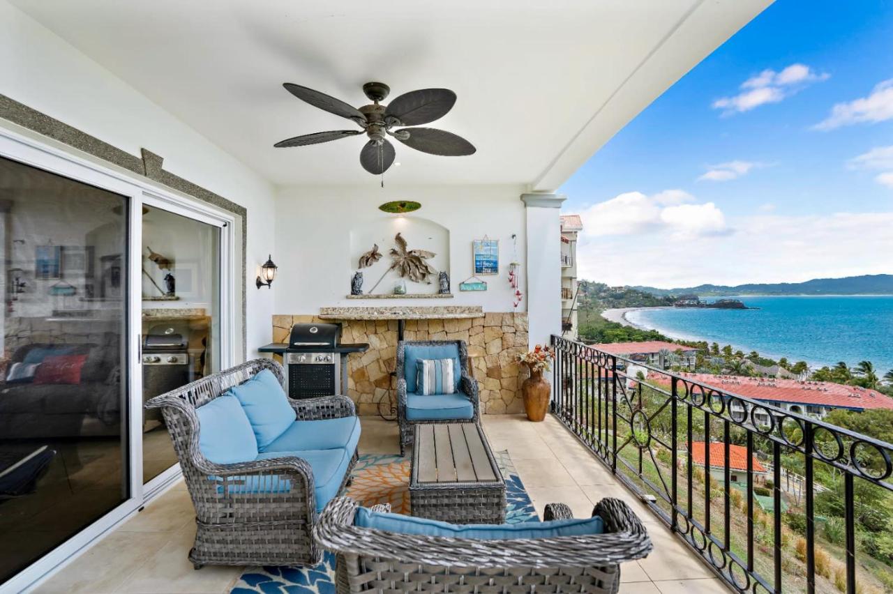 2-BD Ocean-View Condo with Pool Walk to Beach - B&B