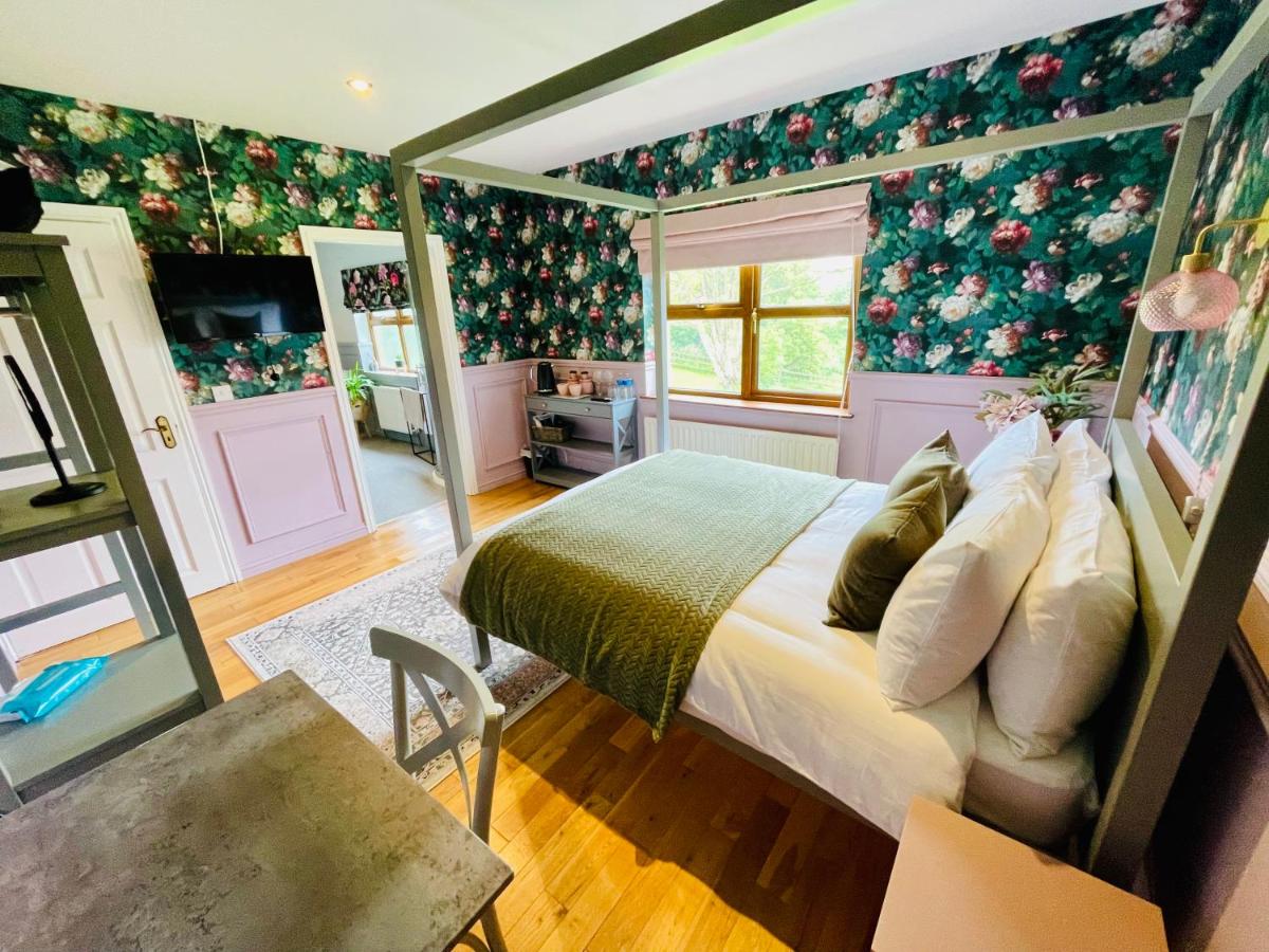 Deluxe Double Room with Bath