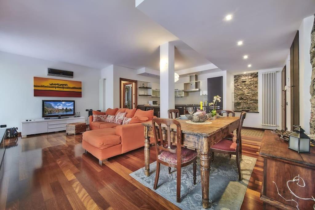 La casa di Flo luxury apartment - B&B Lierna