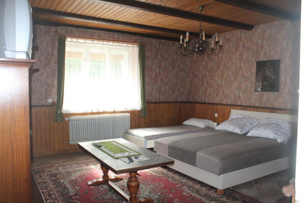 Chambre Familiale