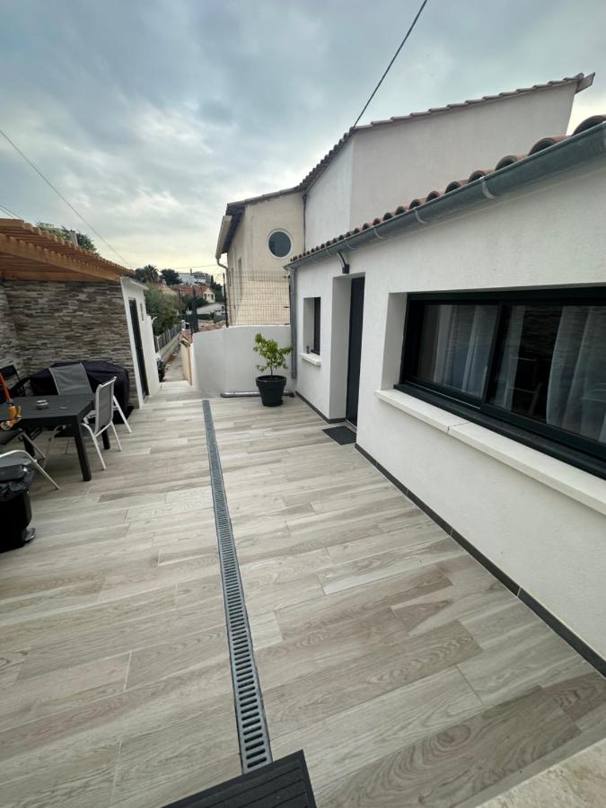 Maison 5 couchages bien située - B&B Marsella