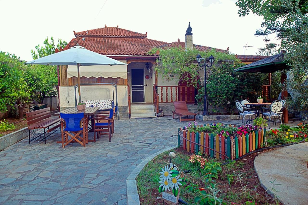 Villa Helios - Bed and Breakfast