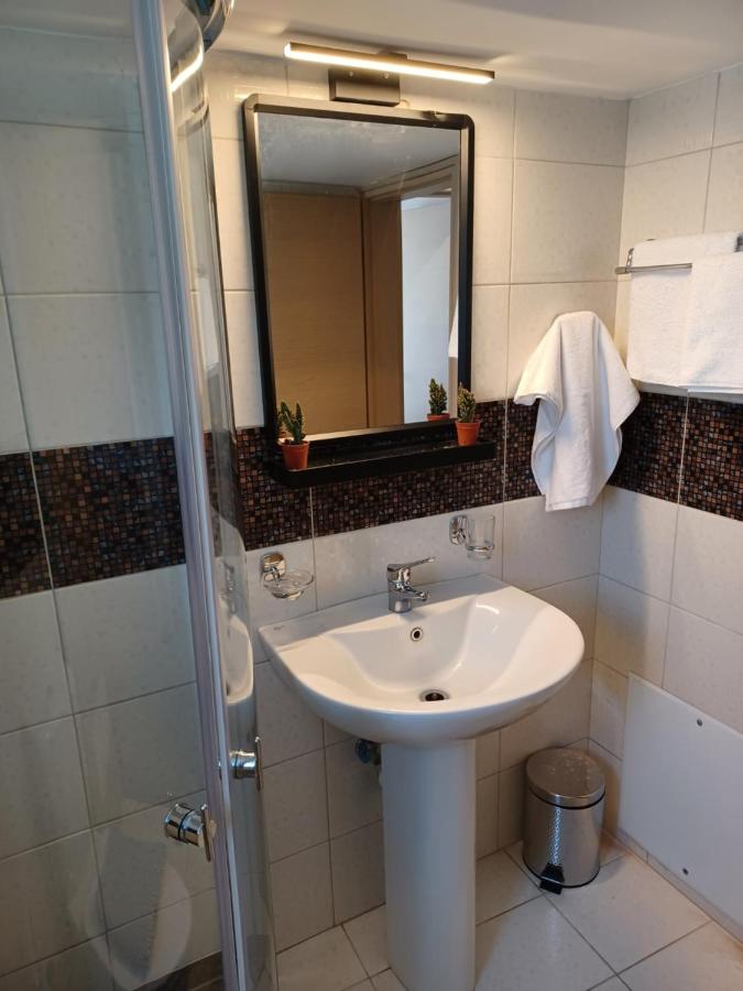 Deluxe One-Bedroom Apartment with Garden View