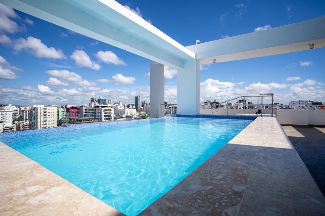 B&B Santo Domingo - Luxury 2Bedr, 2 Balcony Pool, Gym, Downtown Santo Domingo - Bed and Breakfast Santo Domingo