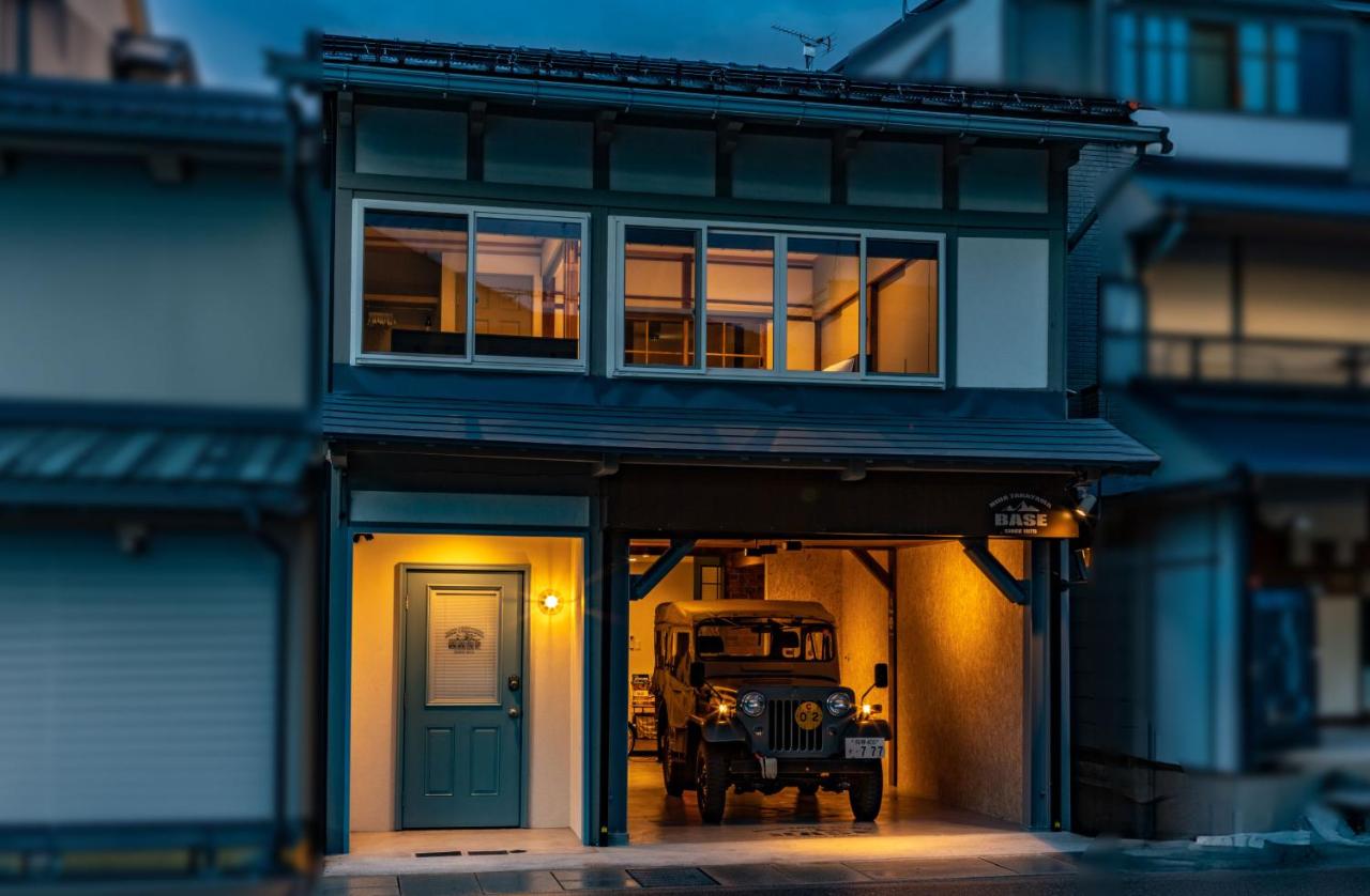 B&B Takayama - HIDA TAKAYAMA BASE - Traditional Japanese Garage House with Private Sauna - Bed and Breakfast Takayama