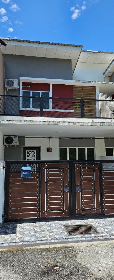 Ruzarani Home Meru Suria - B&B Chemor