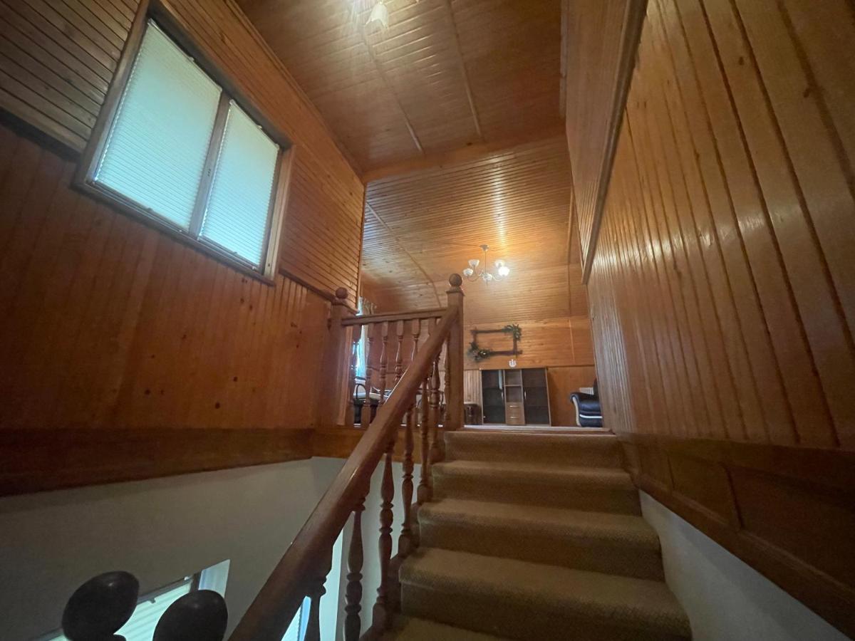 Four-Bedroom Holiday Home