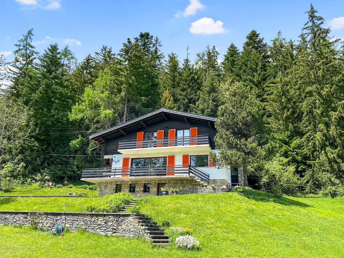 Chalet Familial Les Girolles aux portes d'Anzère - B&B