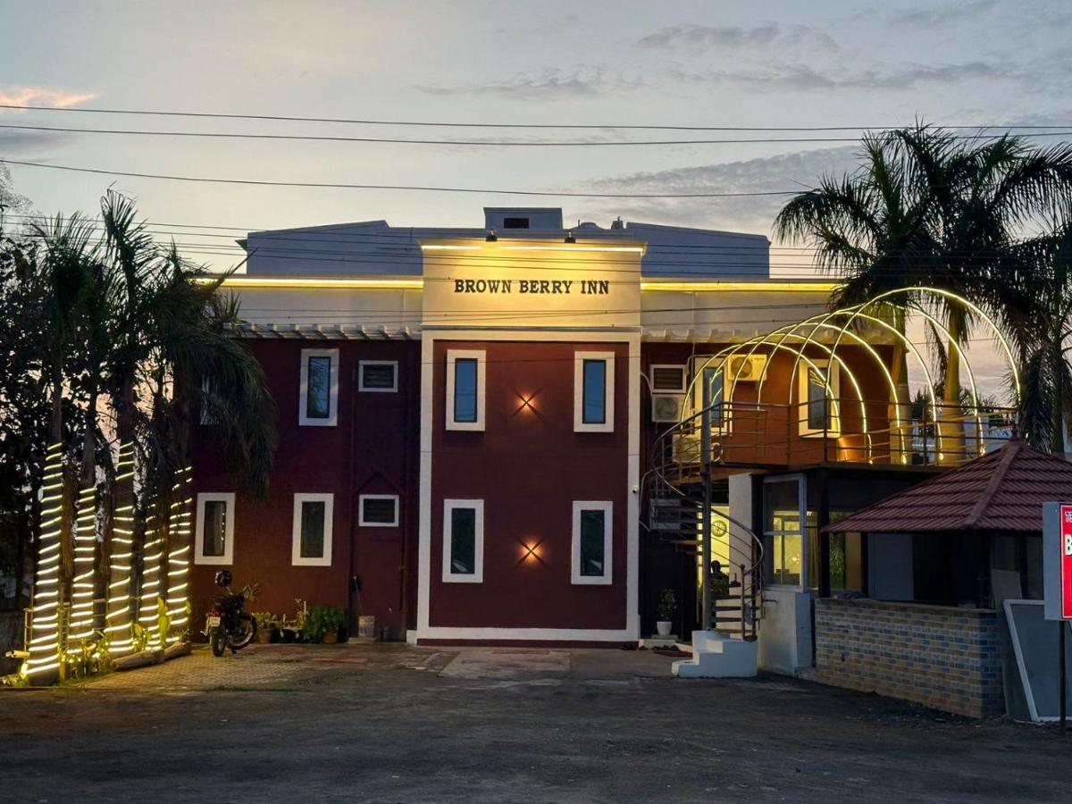 B&B Chennai - Brown Berry Inn - Bed and Breakfast Chennai