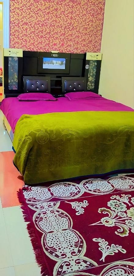 B&B Ujjain - Shree Hatkeshwar Home Stay Ujjain - Bed and Breakfast Ujjain