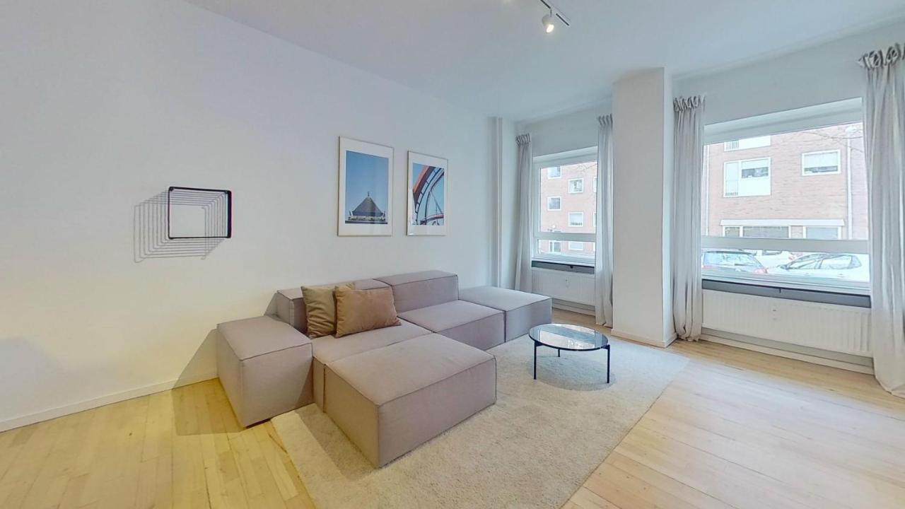 Fantastic 2-BR apartment in Frederiksberg C - 241 - B&B