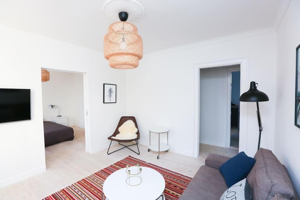Beautiful two-bed apartment - B&B