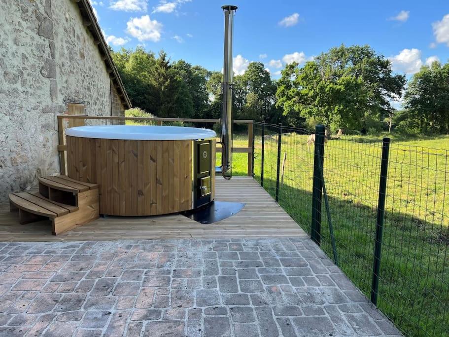 La Millière - Piscine & campagne - Céleste - Chambres d’hôtes Le Poiré-sur-Vie