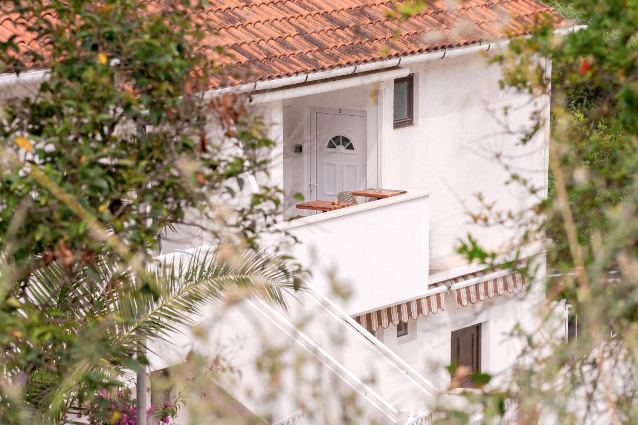 Downtown Hideaway - ZF Hvar - B&B