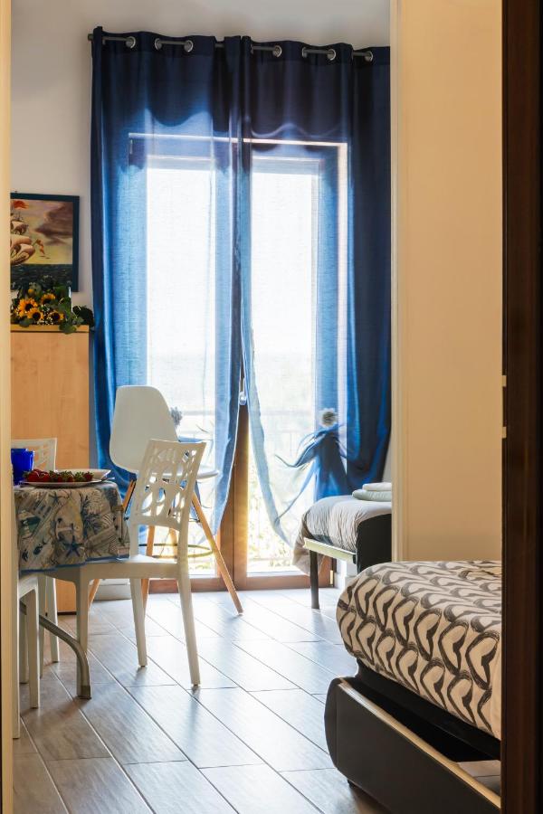 Camera Familiare con Balcone
