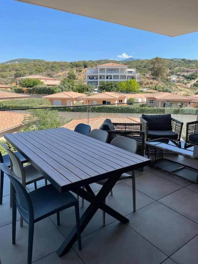 Magnifique T2 neuf à 100 m de la plage d'agosta - B&B