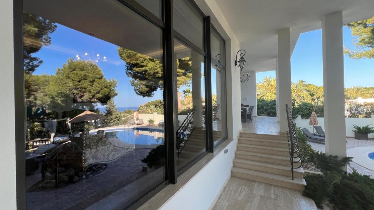 luxury Villa Dream House Moraira - B&B