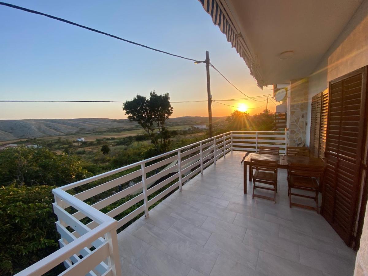Appartement 2 Chambres avec Terrasse et Vue sur la Mer