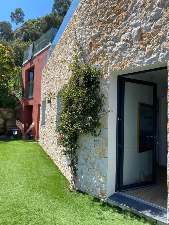 Un coin de paradis avec vue Mer et jardin - B&B Èze