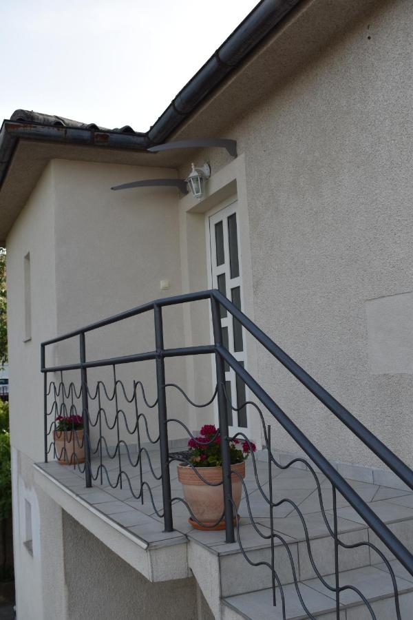 Apartman Dorijan - Bed and Breakfast Novi Vinodolski
