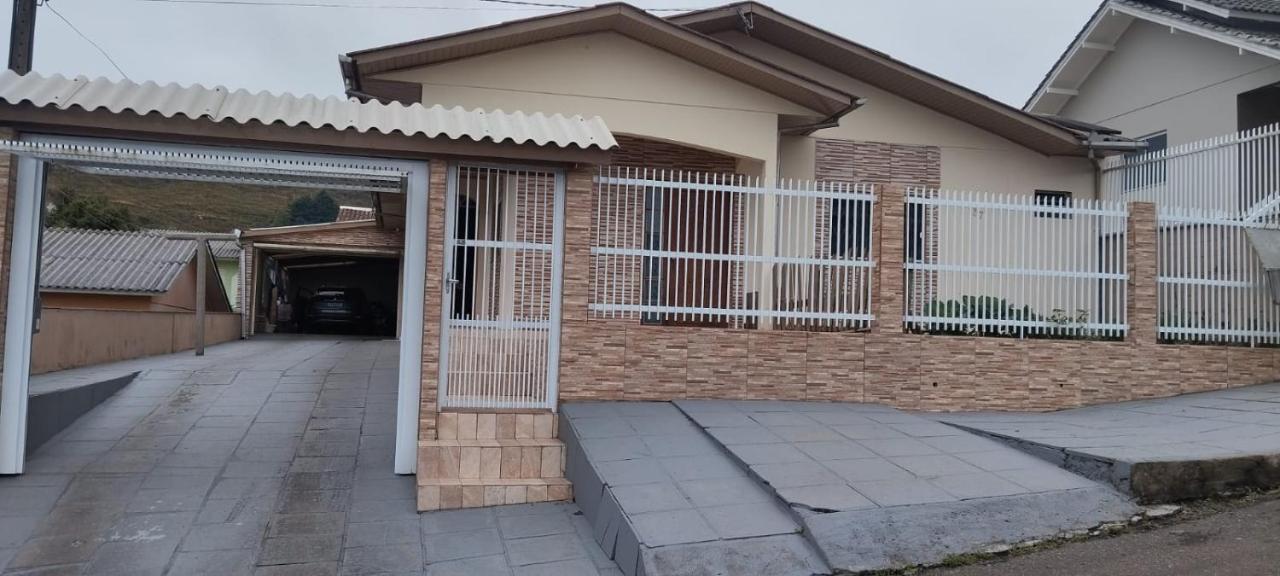 Casa Gislaine e Vinicius - Bed and Breakfast