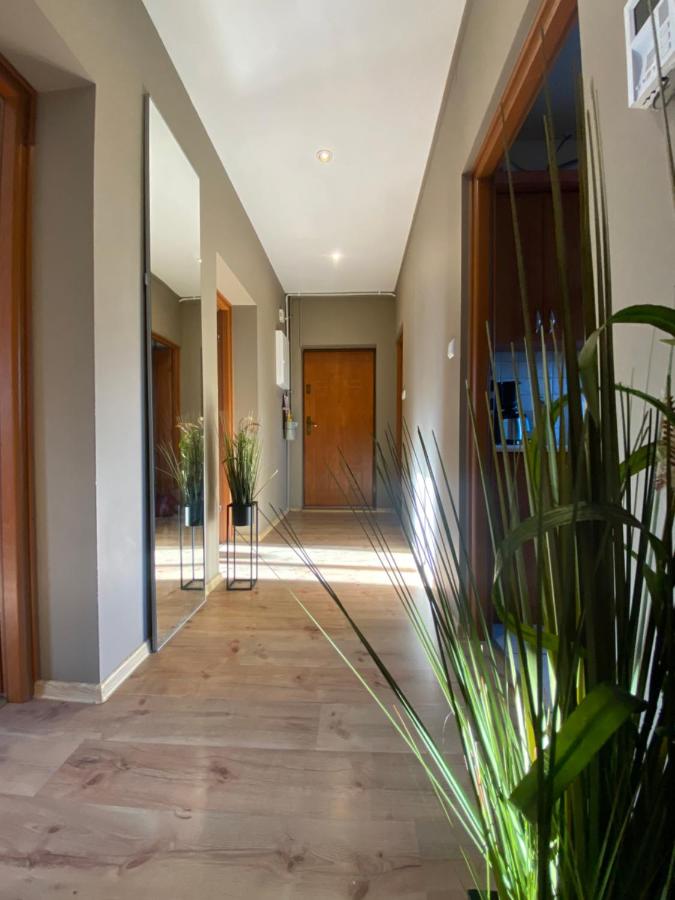 4 pokoje - 86 m2 - 300 m od Rynku - Chambres d’hôtes Wrocław