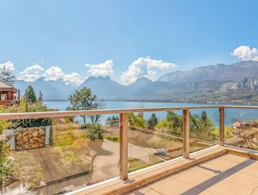 Maison ACMÉ vue panoramique sur lac d'Annecy - B&B