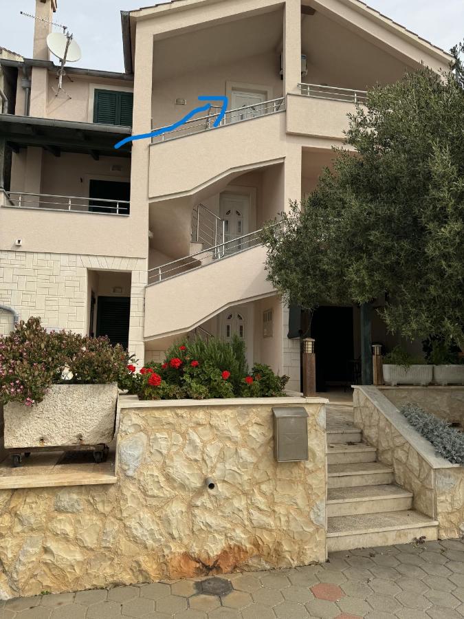 APARTMAN 3 Istočna Gomilica - B&B
