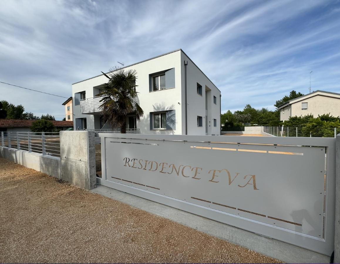 Residence Eva - Carraro Immobiliare Jesolo - Family Apartments - B&B Cavallino-Treporti