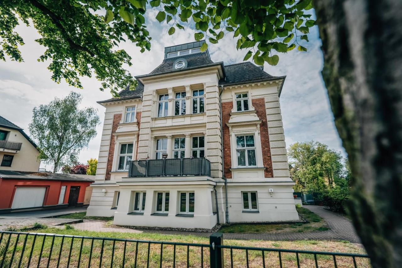 Helle Wohnung in Bahnhofsnähe - B&B