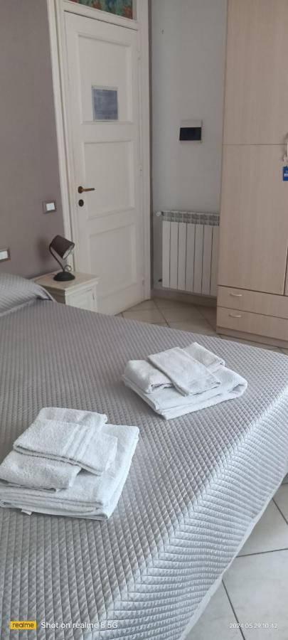 Double Room with Private External Bathroom