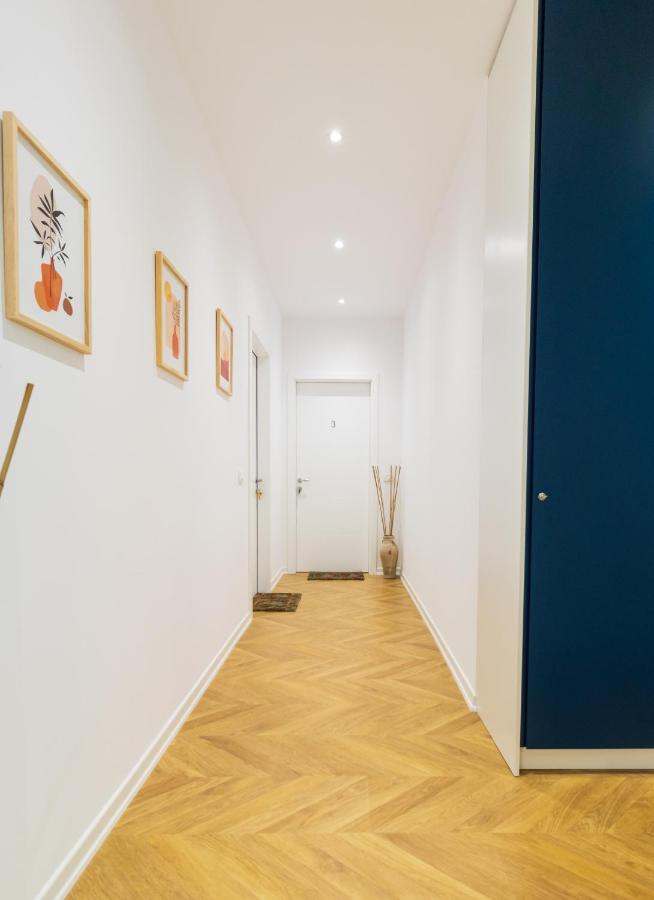 Sky Cane Apartment - Bed and Breakfast Tirana