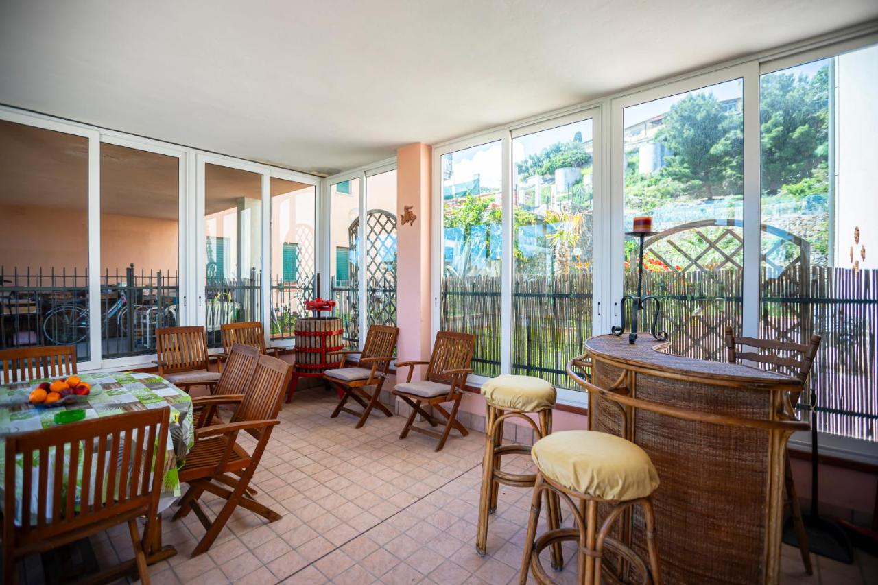 La Casa di Ben giardino sul mare - B&B Riva Ligure