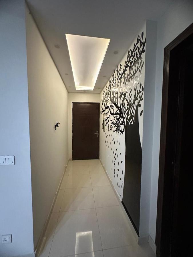 B&B Lahore - Decent 1 Bedroom flat in Bahria - Bed and Breakfast Lahore