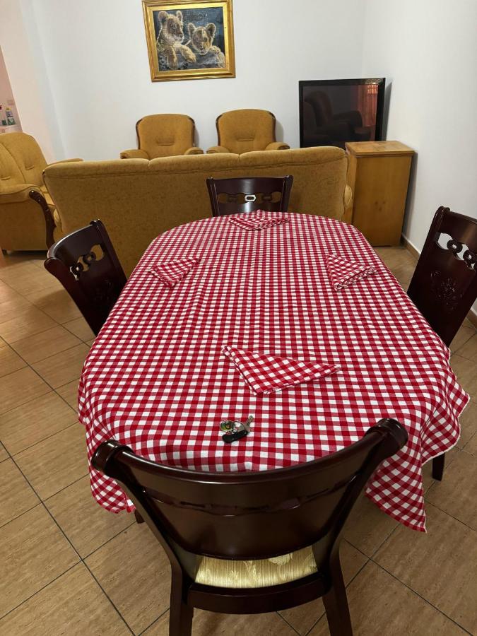 Totos Place - Chambres d’hôtes Vlora