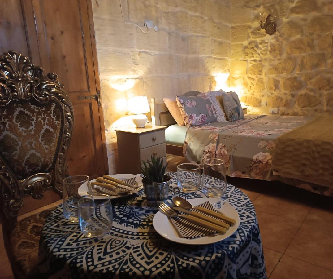 B&B Nadur - The LYNDEE HOUSE - Bed and Breakfast Nadur