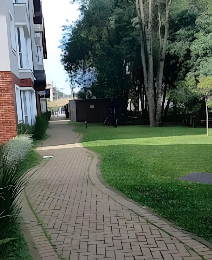 Siga Gramado - Apto Lindíssimo! 5 min do Centro! - B&B Gramado