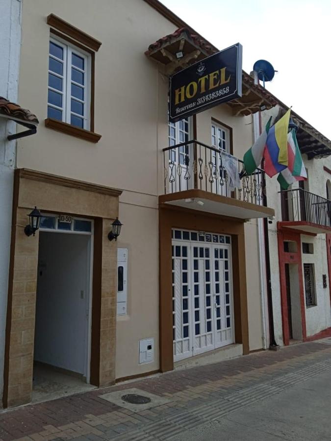 B&B Tunja - Hotel Colonial El Bosque - Bed and Breakfast Tunja