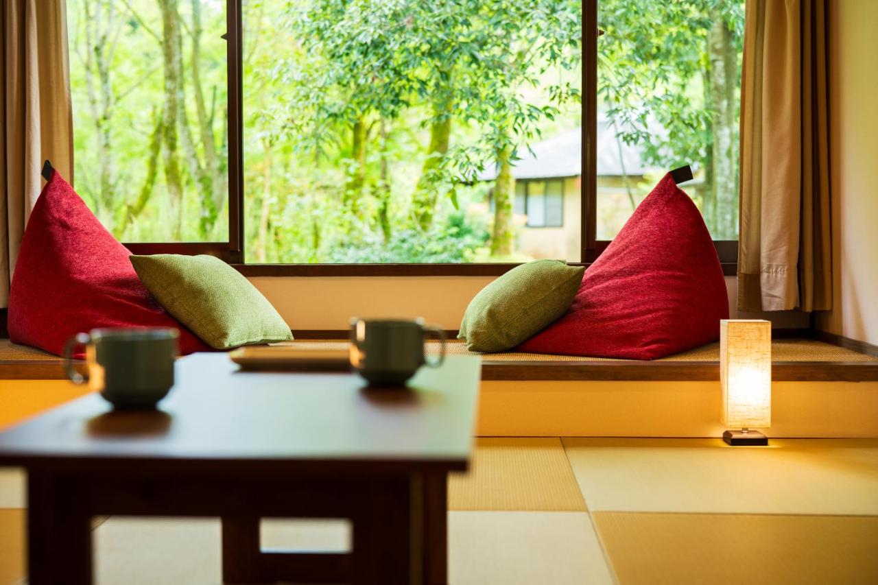 Japanese Style Room with Shared Bathroom