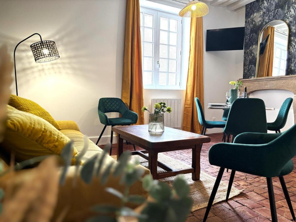 Duplex de charme au cœur historique de Moulins avec équipements modernes et literie incluse - FR-1-489-523 - Bed and Breakfast