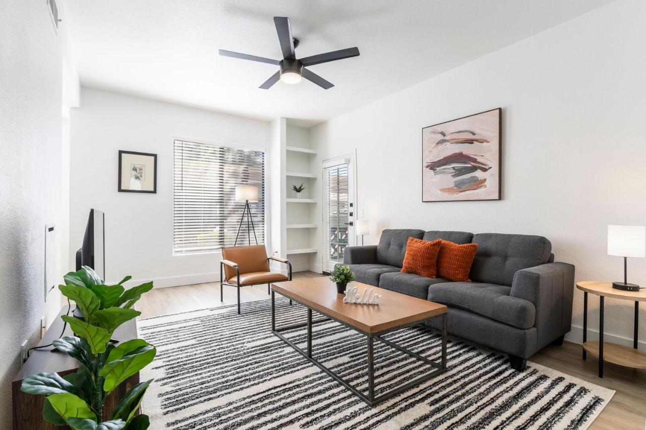 2BR CozySuites at Kierland Commons with pool #04 - Ferienwohnung Scottsdale
