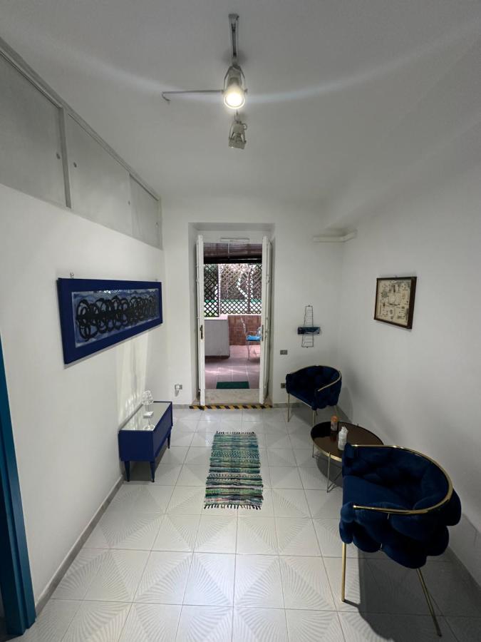 Camera Matrimoniale/Doppia con Letti Singoli con Bagno Privato