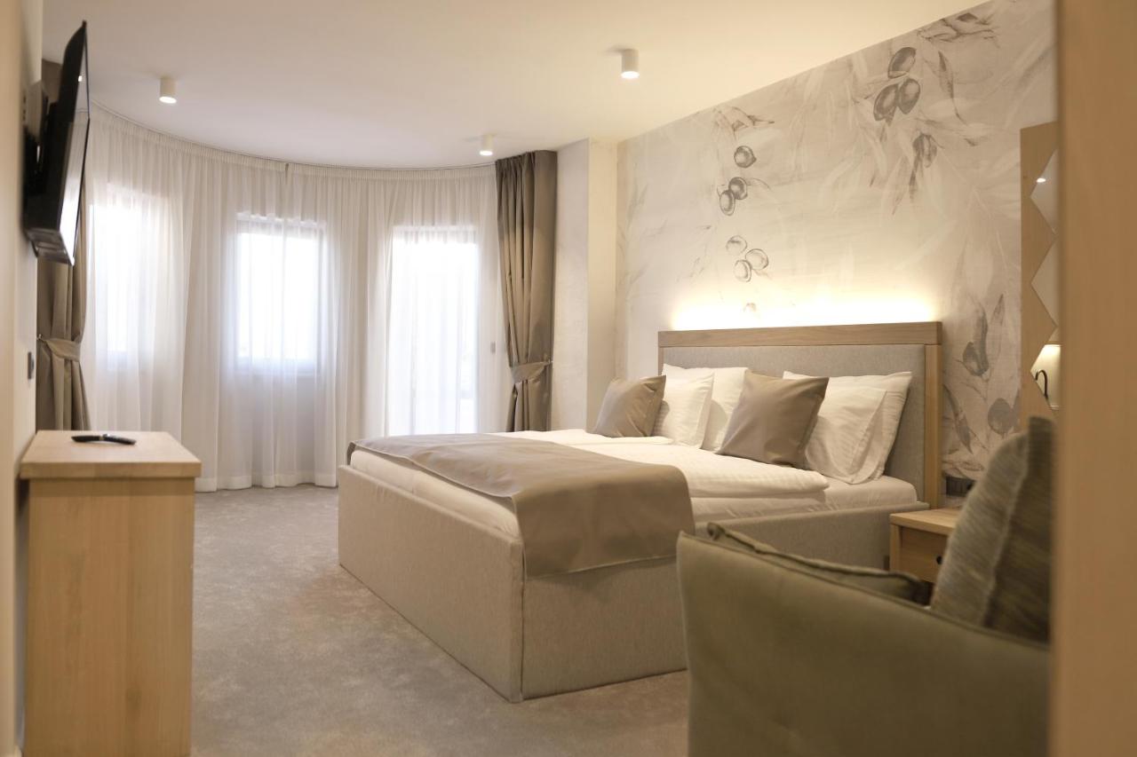 King Suite with Balcony