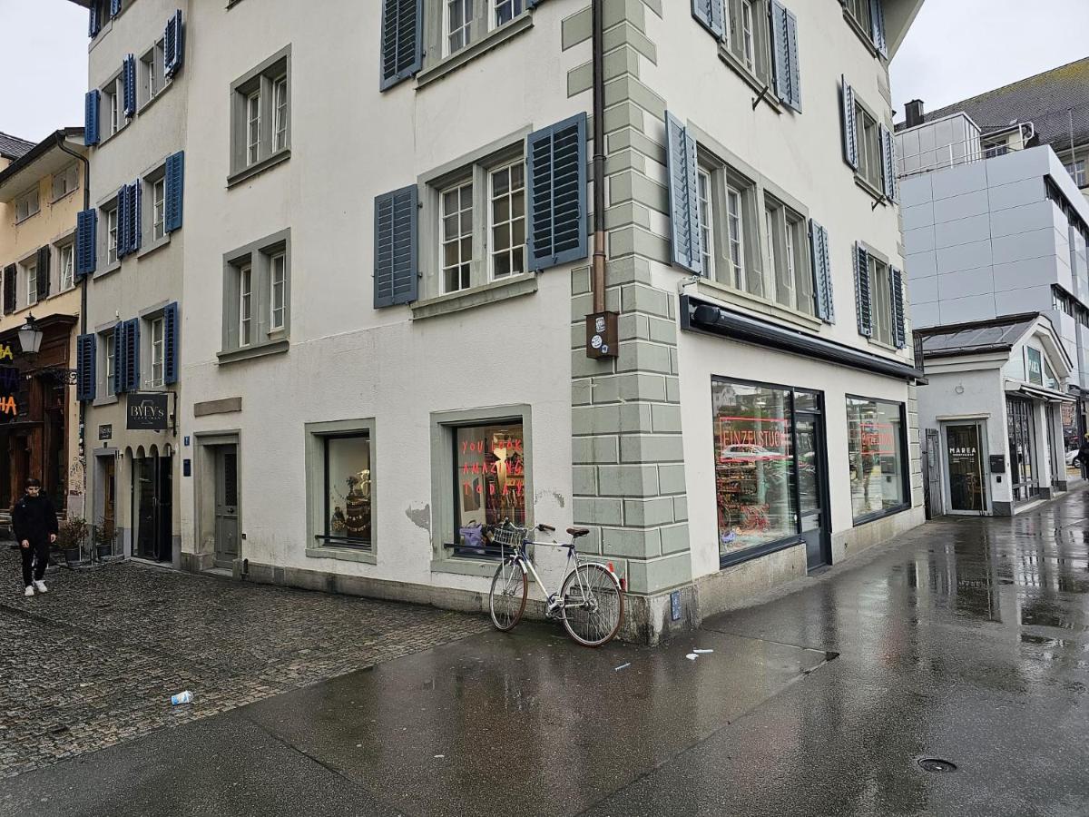 HITrental Limmatquai Apartment - B&B