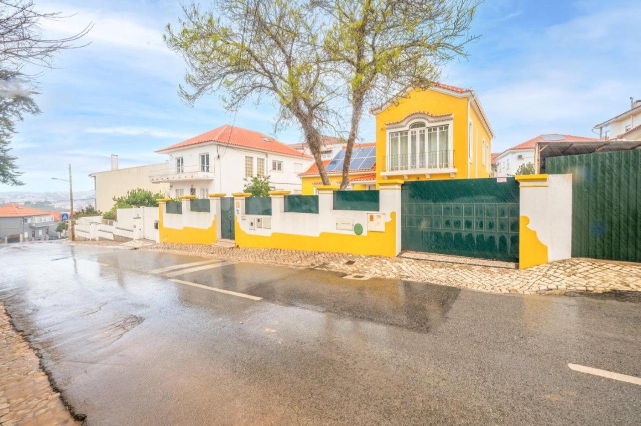 GuestReady - Traditional home in Parede - B&B