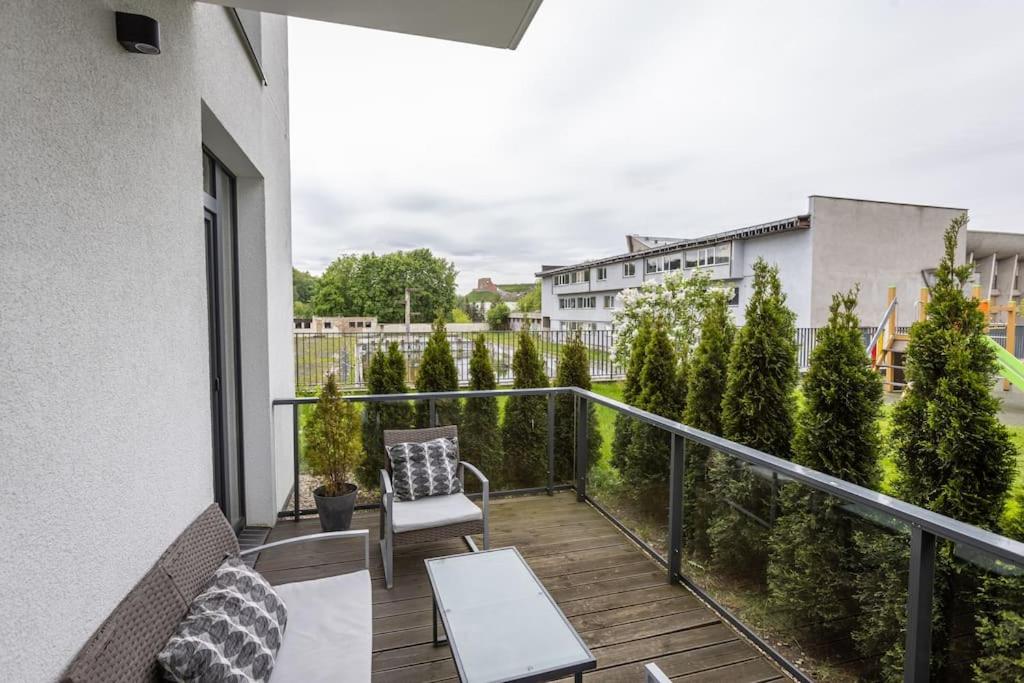 Stylish Apartment with Terrace by URBAN RENT - B&B